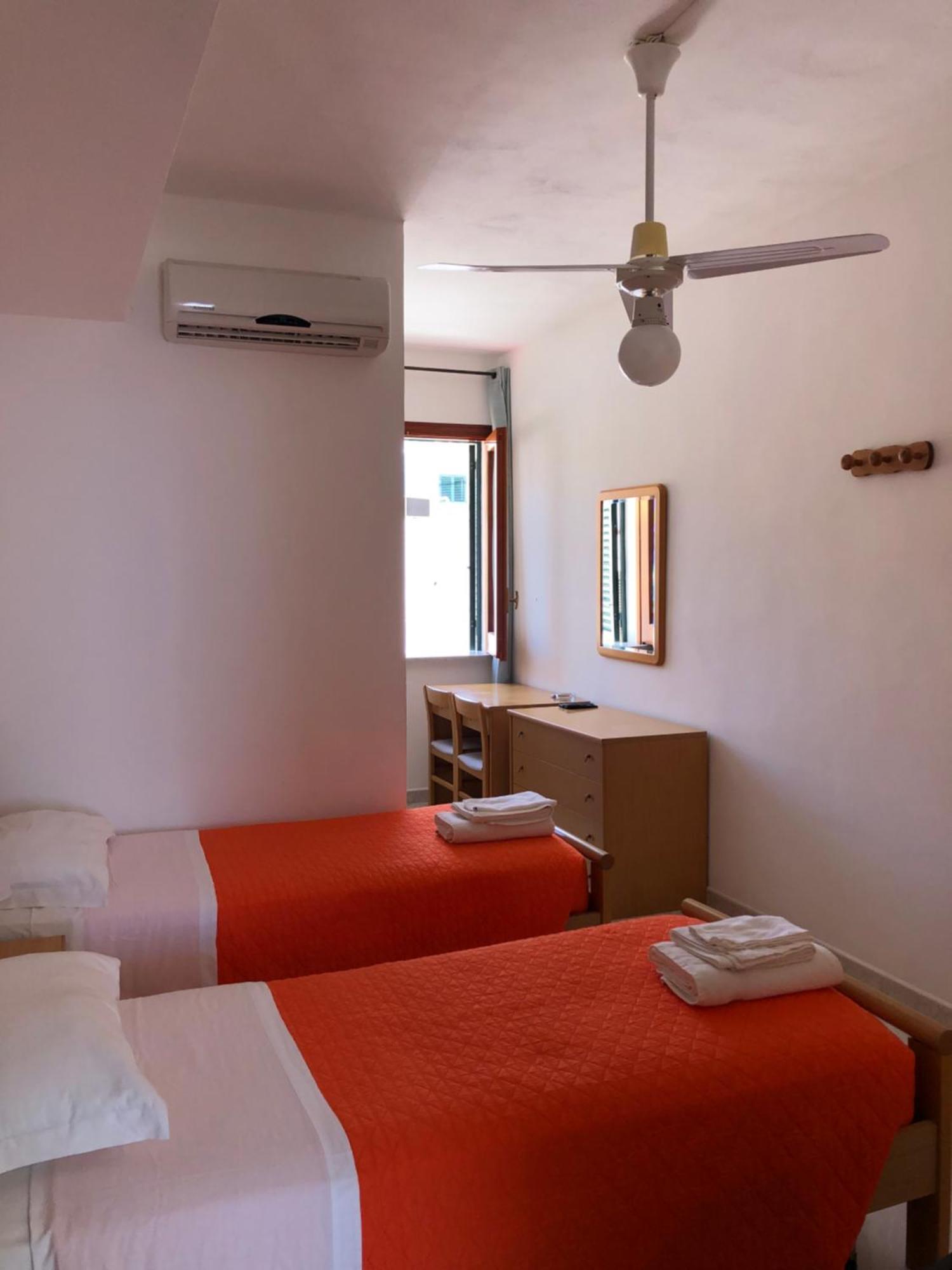 Hotel Ariston Isola di Ustica Exterior photo